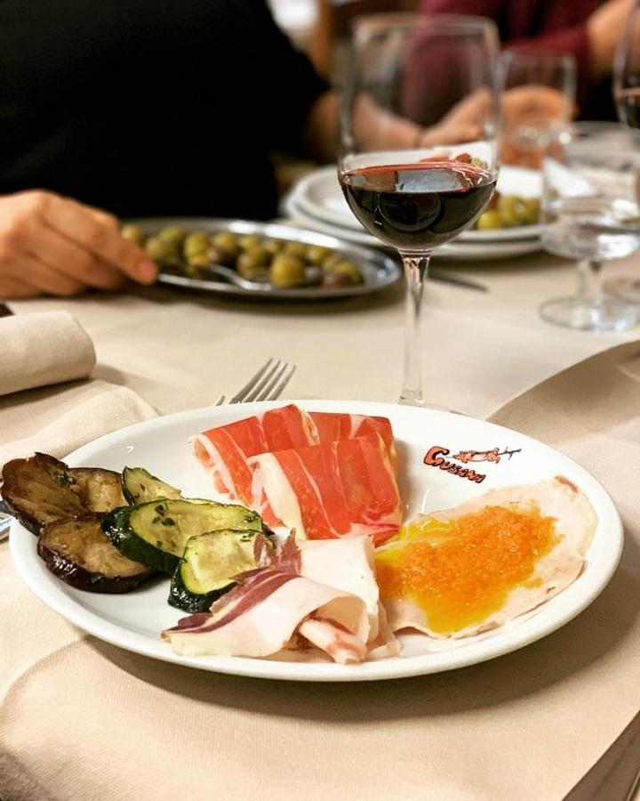 Hotel Ristorante Gusana Gavoi Eksteriør bilde